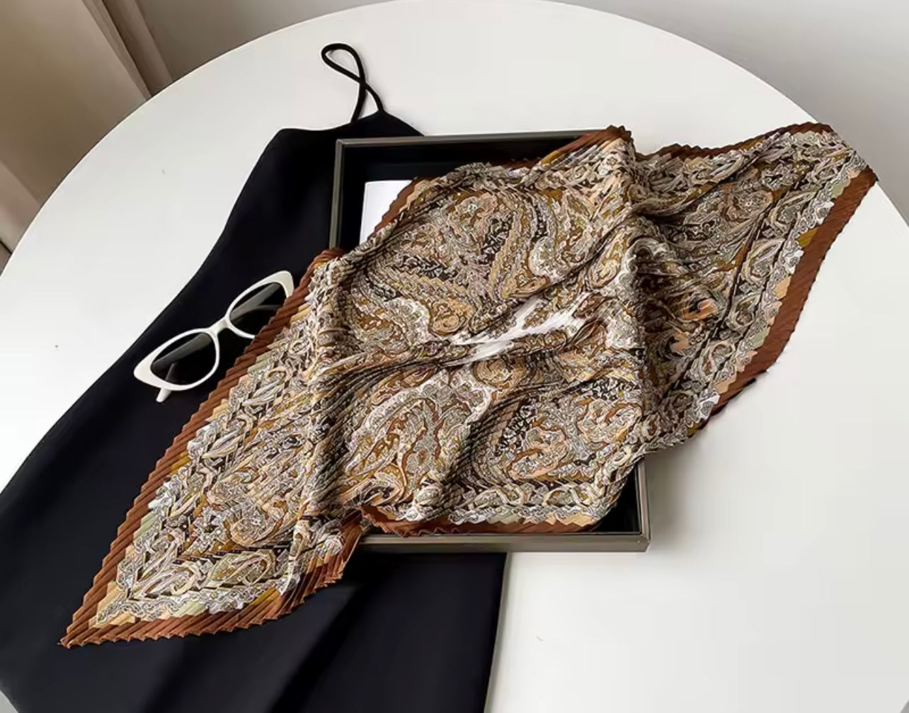 Mini Foulard Plissé Elegant